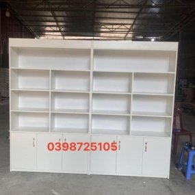 KỆ TRUNG BÀY SẢN PHẨM 3