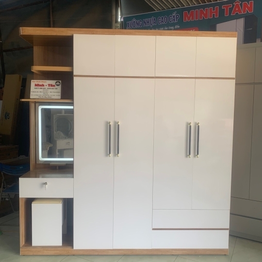 TỦ LIỀN BÀN TRANG ĐIỂM 10